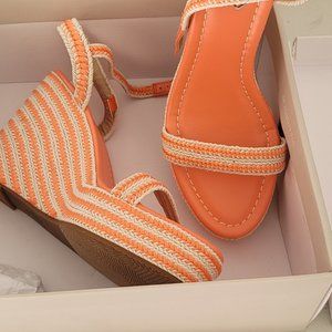 Wedge heels